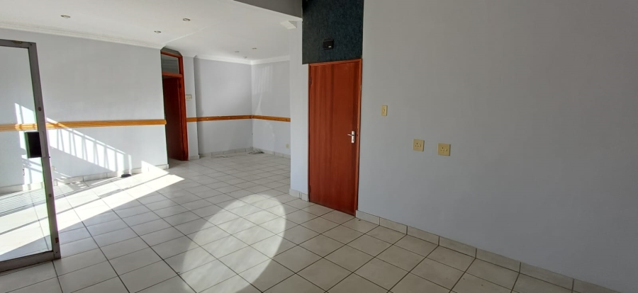 To Let Commercial Property for Rent in Bethlehem Free State